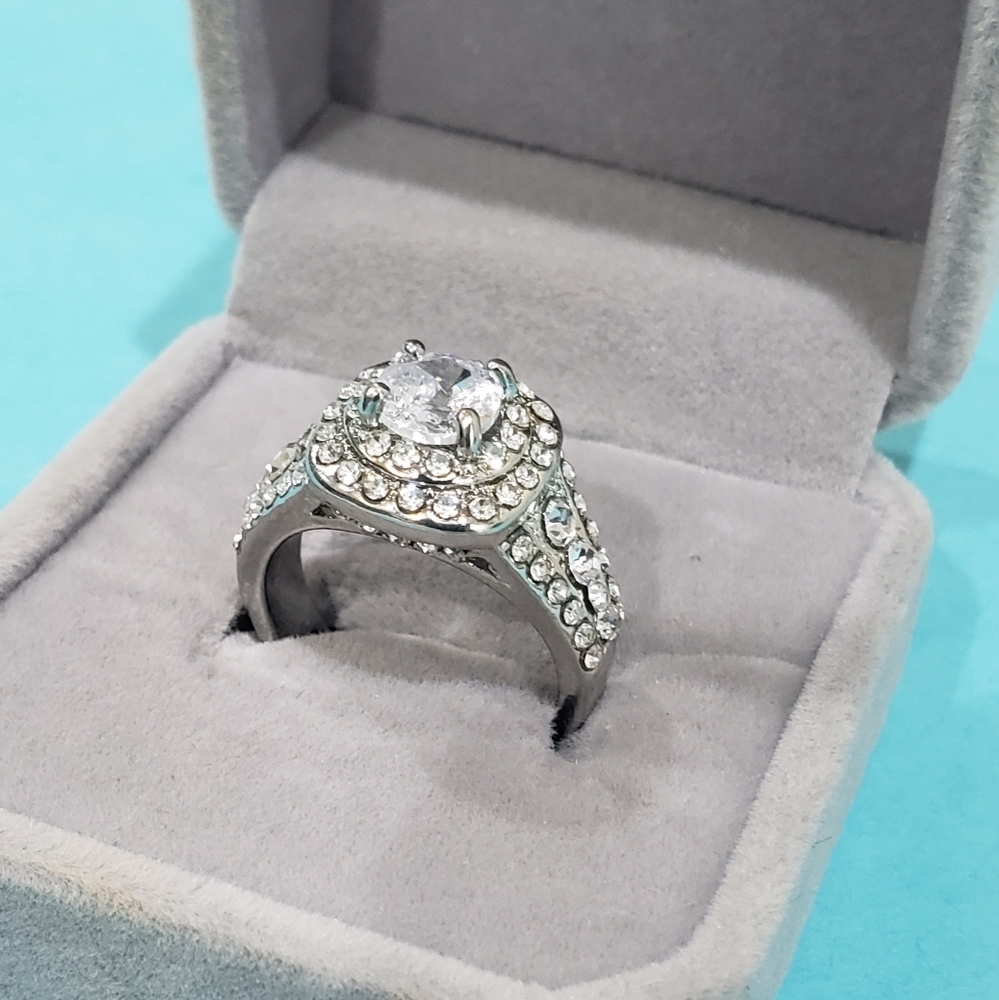 Shine 925 Silver White Topaz Fashion Ring - Picture 5 of 11